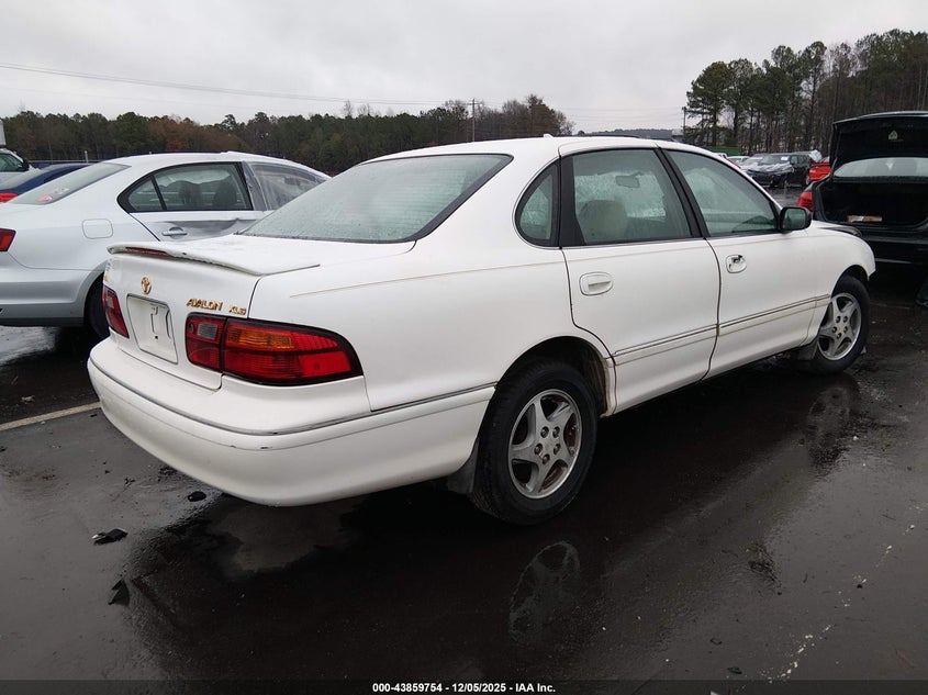 1999 Toyota Avalon Xls