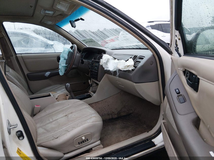 1999 Toyota Avalon Xls