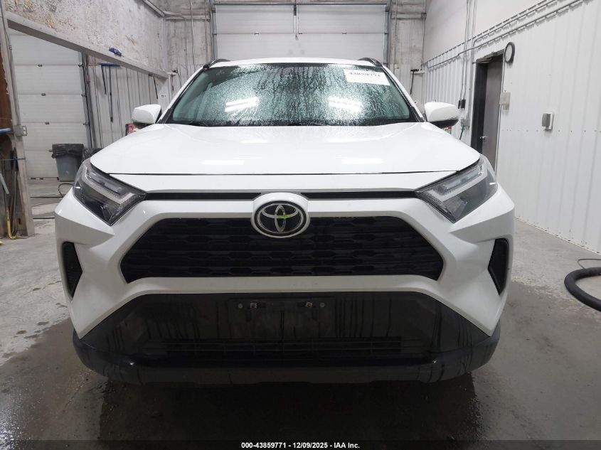 2022 Toyota Rav4 Xle VIN: 2T3P1RFV7NW256030 Lot: 43859771