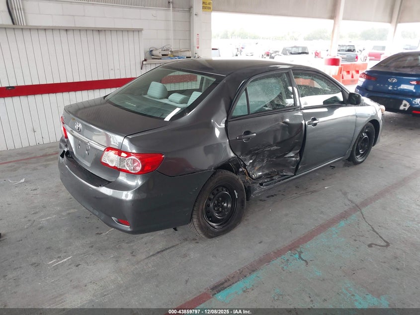 2013 TOYOTA COROLLA auction photo 4