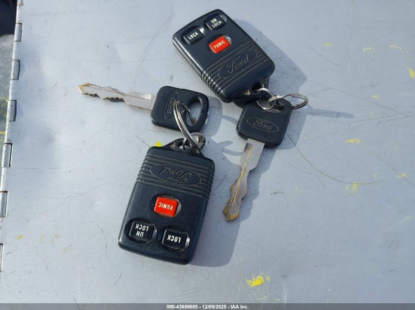 1995 Ford Econoline E150 VIN: 1FMEE11H4SHB71643 Lot: 43859800