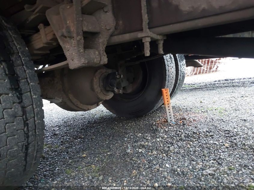 2000 International 4000 4700 VIN: 1HTSCAAMXYH282140 Lot: 43859828