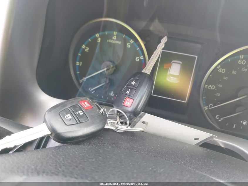 2017 Toyota Rav4 Le VIN: JTMZFREV4HJ118279 Lot: 43859851