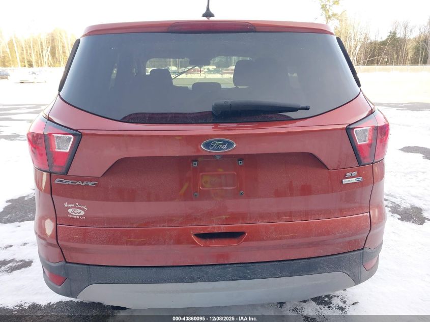 2019 Ford Escape Se VIN: 1FMCU9GD9KUA58310 Lot: 43860095
