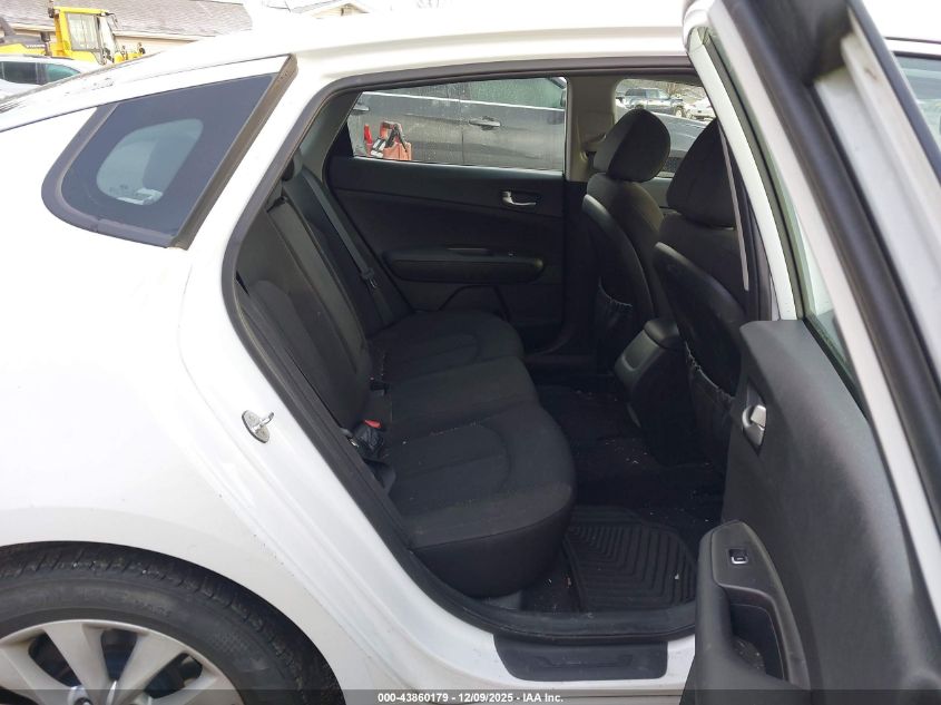 2017 Kia Optima Lx VIN: 5XXGT4L3XHG160982 Lot: 43860179