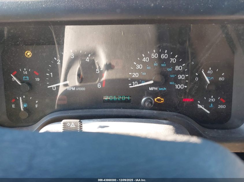 2000 Jeep Wrangler Sahara VIN: 1J4FA59S0YP780538 Lot: 43860380