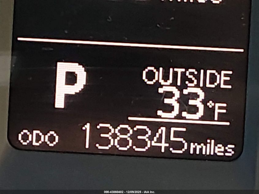 2017 Toyota Corolla Le VIN: 2T1BURHE8HC956412 Lot: 43860402