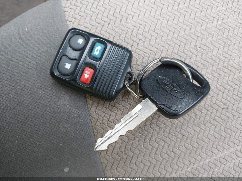 2003 Ford Mustang VIN: 1FAFP40483F422282 Lot: 43860422