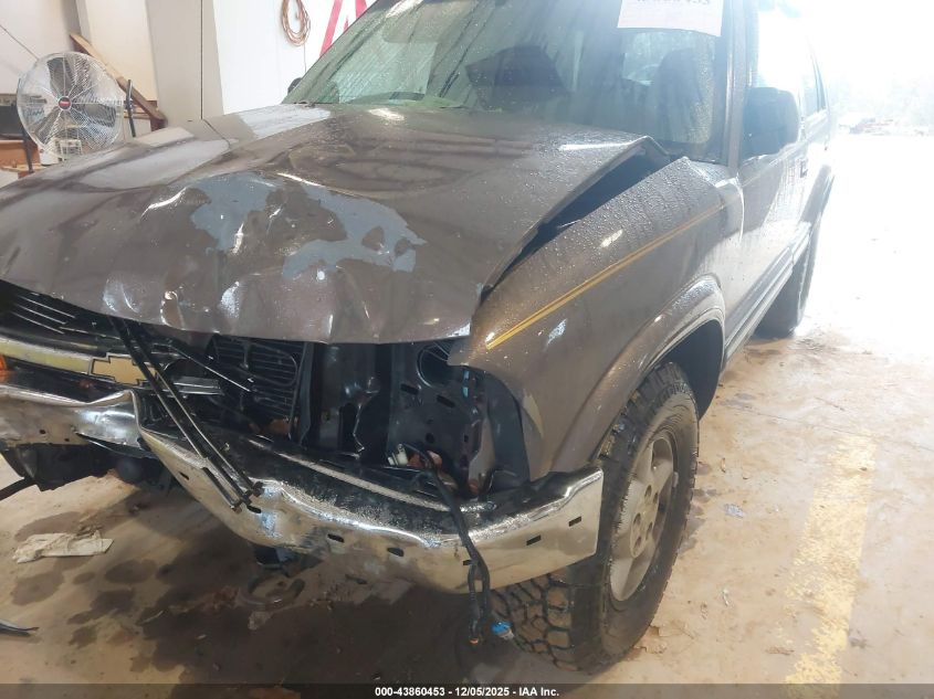 1999 Chevrolet Blazer Ls VIN: 1GNDT13WXX2147902 Lot: 43860453