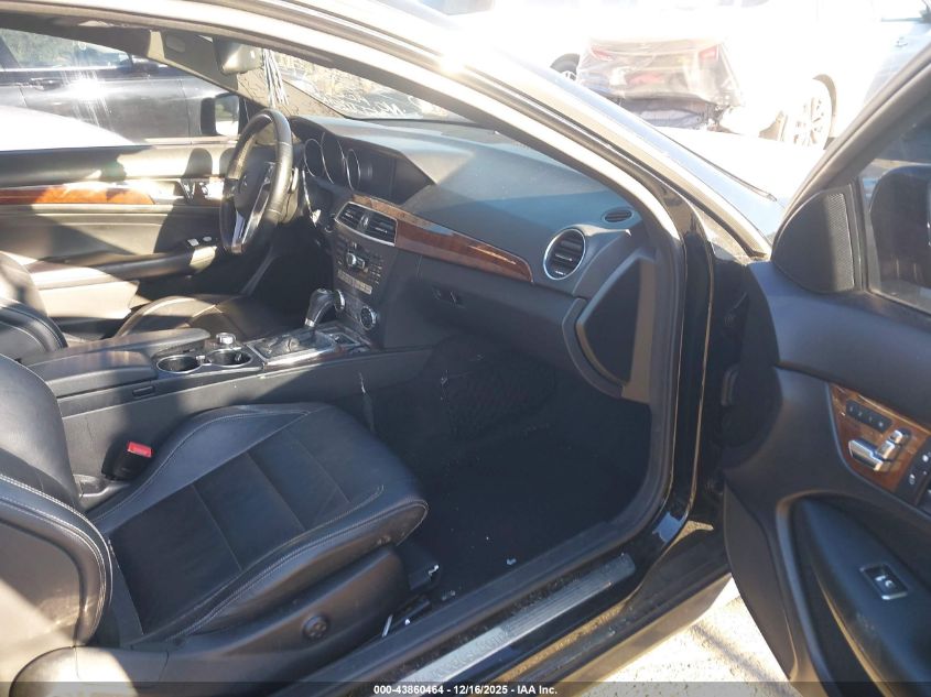 2012 Mercedes-Benz C 350 Sport 4Matic VIN: WDDGJ8JB4CF809115 Lot: 43860464