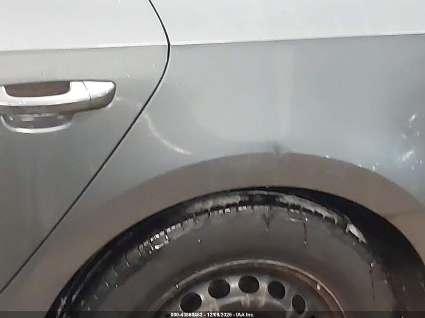 2014 Volkswagen Passat 1.8T S VIN: 1VWAT7A39EC065087 Lot: 43860483