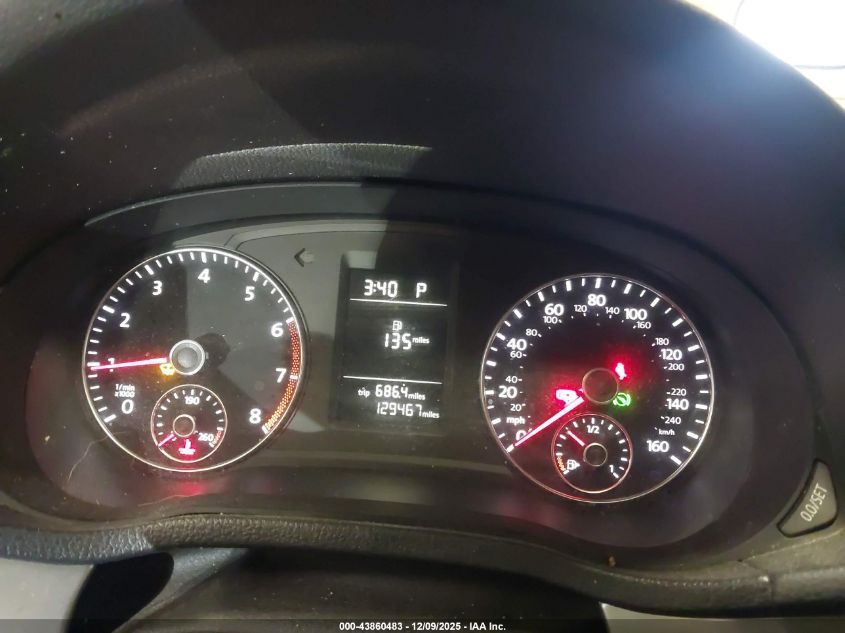 2014 Volkswagen Passat 1.8T S VIN: 1VWAT7A39EC065087 Lot: 43860483