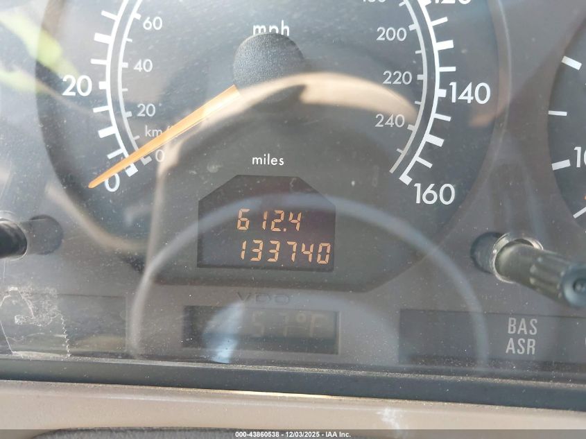 1998 Mercedes-Benz S 420 VIN: WDBGA43G7WA388390 Lot: 43860538