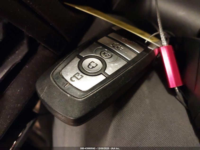 2019 Ford Fusion Hybrid Titanium VIN: 3FA6P0RU1KR223717 Lot: 43860540