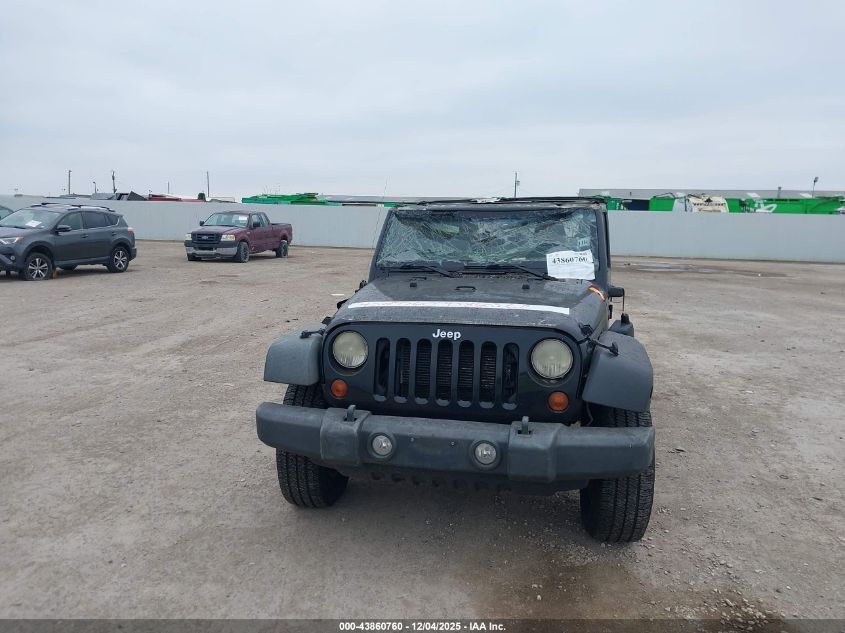 2012 Jeep Wrangler Unlimited Sport VIN: 1C4HJWDG0CL202317 Lot: 43860760