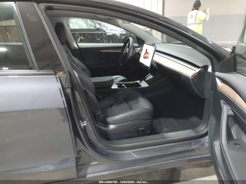 5YJ3E1EA4PF699277 2023 TESLA MODEL 3 photo no. 5