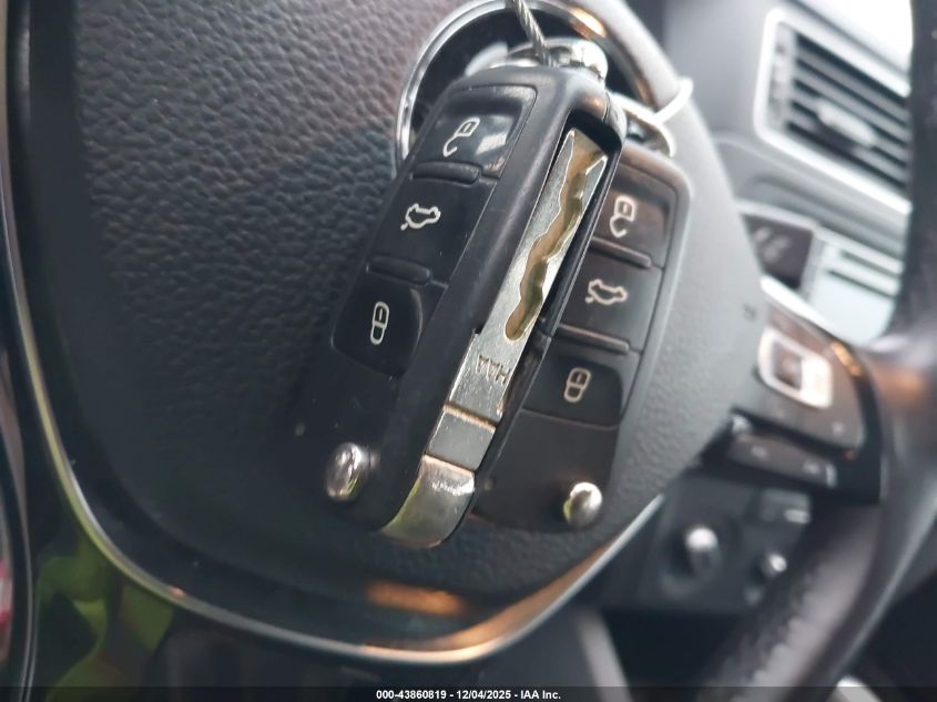 2017 Volkswagen Jetta 1.4T Se VIN: 3VWDB7AJ1HM309428 Lot: 43860819