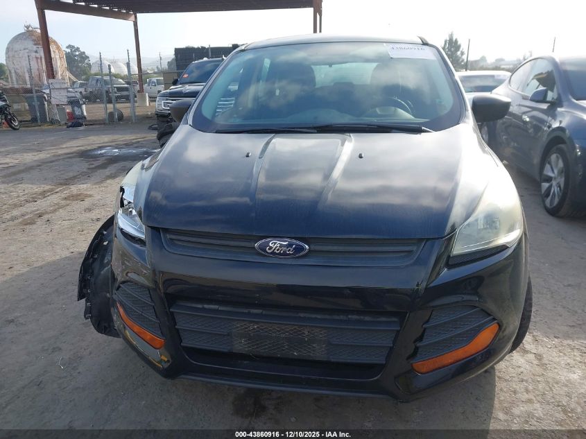 2016 Ford Escape S VIN: 1FMCU0F79GUB08217 Lot: 43860916