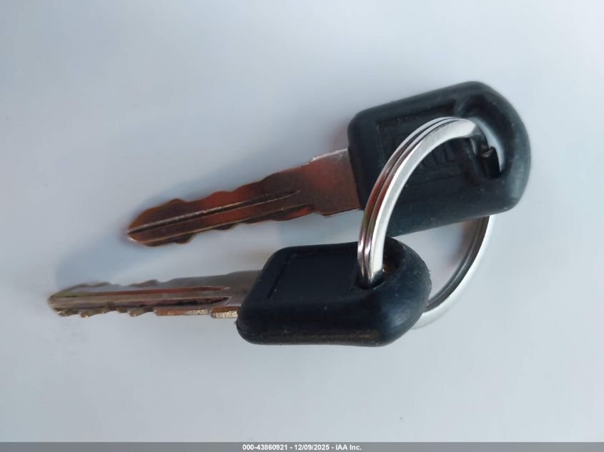 1996 GMC Sierra C1500 VIN: 2GTEC19R9T1532649 Lot: 43860921