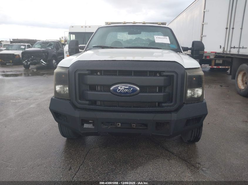 2006 Ford F-550 Chassis Xl/Xlt VIN: 1FDAF56P36EA03034 Lot: 43861056