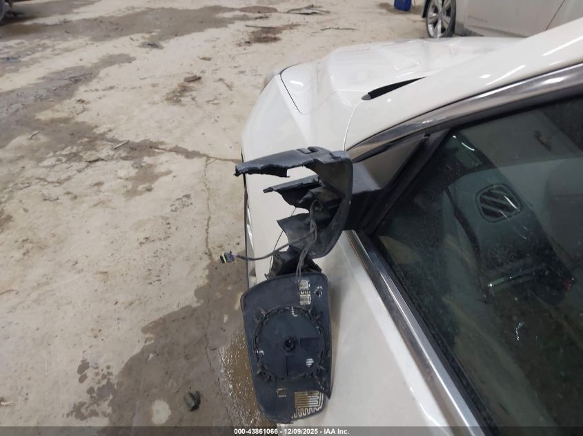 2014 Chevrolet Malibu 1Lt VIN: 1G11C5SL2EF205087 Lot: 43861066