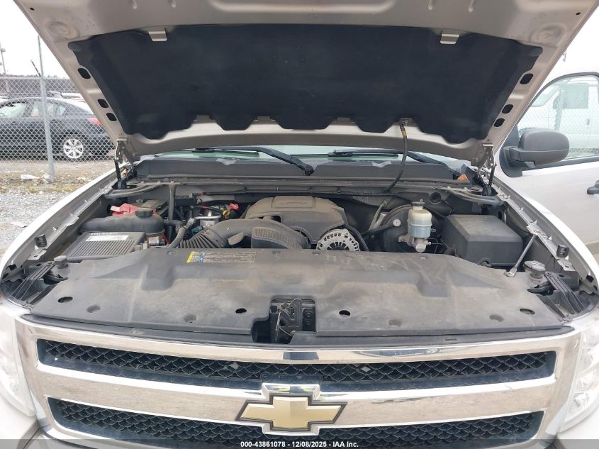 2008 Chevrolet Silverado 1500 Lt1 VIN: 2GCEK19CX81113585 Lot: 43861078