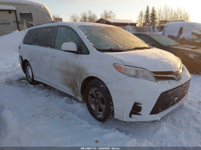 TOYOTA SIENNA LE 7 PASSENGER