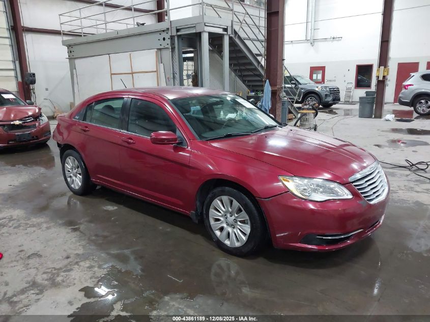 CHRYSLER 200 LX
