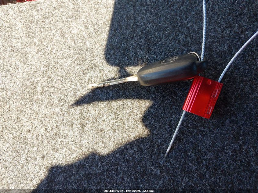 2017 Toyota Corolla Le VIN: 5YFBURHE8HP647071 Lot: 43861252