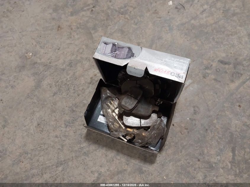 2001 Toyota Avalon Xls VIN: 4T1BF28B41U120995 Lot: 43861295