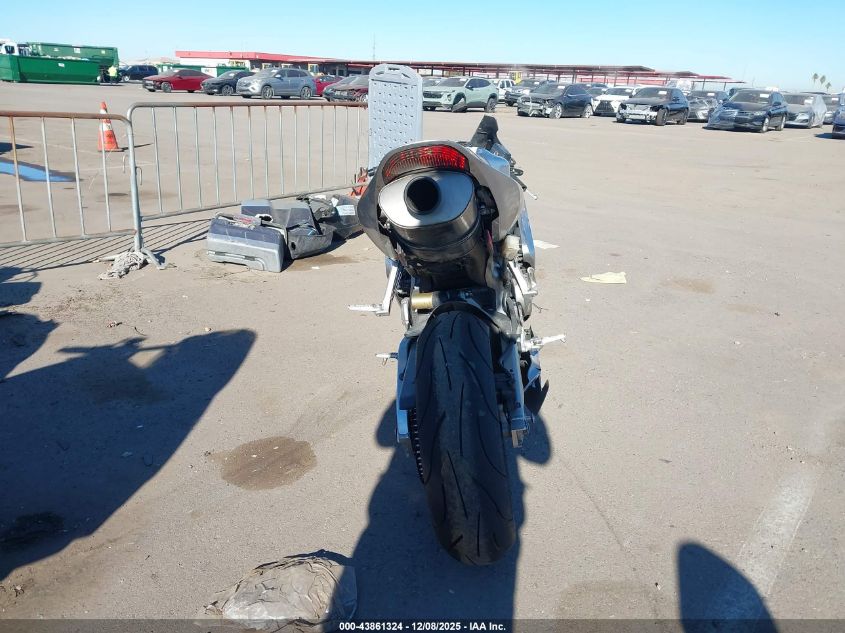 2006 Honda Cbr600 Rr VIN: JH2PC37116M301097 Lot: 43861324