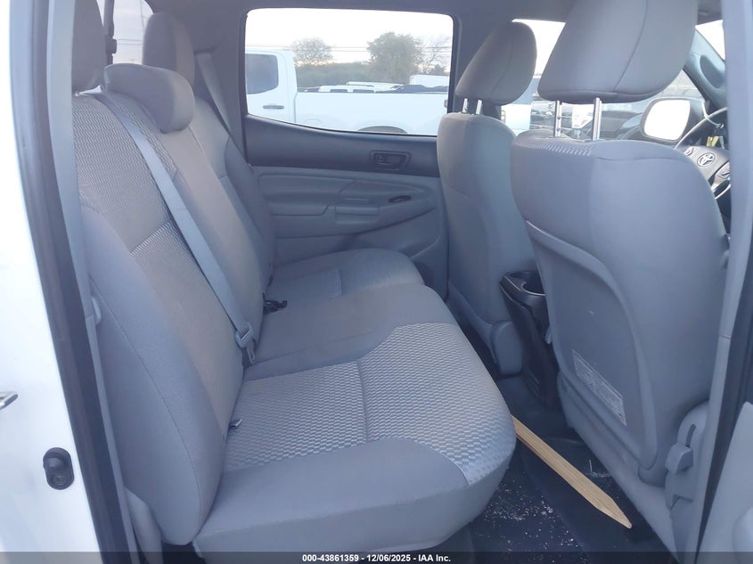 5TFJX4GN8FX040982 2015 TOYOTA TACOMA photo no. 8