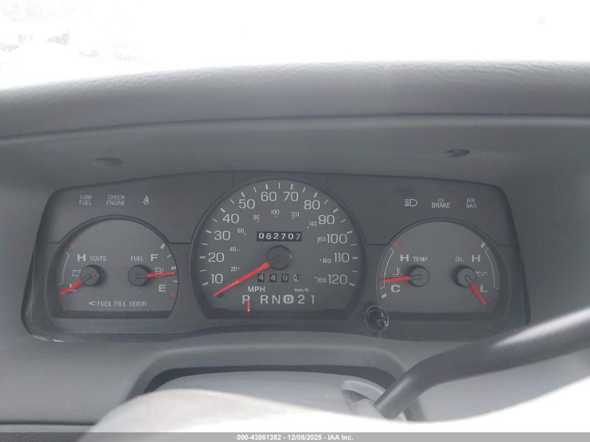 2003 Mercury Grand Marquis Gs VIN: 2MEFM74W93X660466 Lot: 43861382