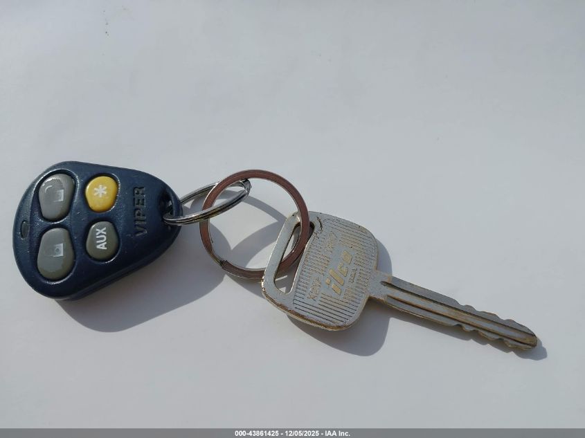 1999 Toyota Camry Le VIN: JT2BG22K1X0372836 Lot: 43861425