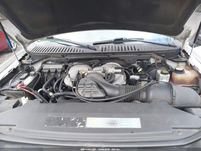 2003 Lincoln Navigator VIN: 5LMFU28R53LJ02726 Lot: 43861430