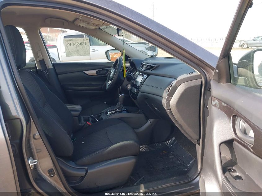 2019 Nissan Rogue S VIN: 5N1AT2MV4KC812248 Lot: 43861446