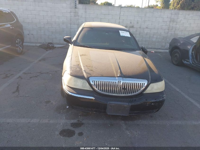 2009 Lincoln Town Car Executive L VIN: 2LNHM84V29X600346 Lot: 43861477