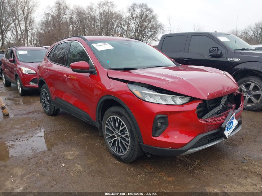 FORD ESCAPE PHEV