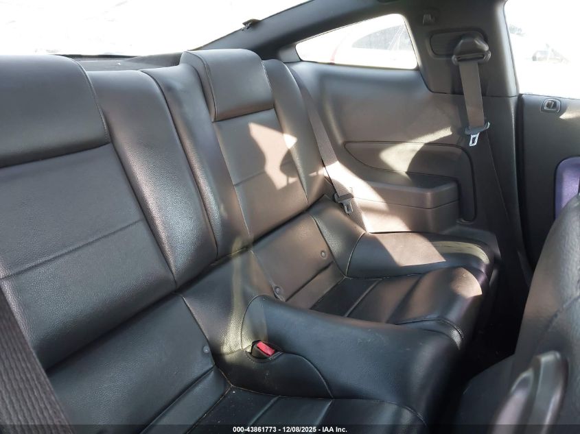 2005 Ford Mustang V6 Deluxe/V6 Premium VIN: 1ZVFT80N555260025 Lot: 43861773