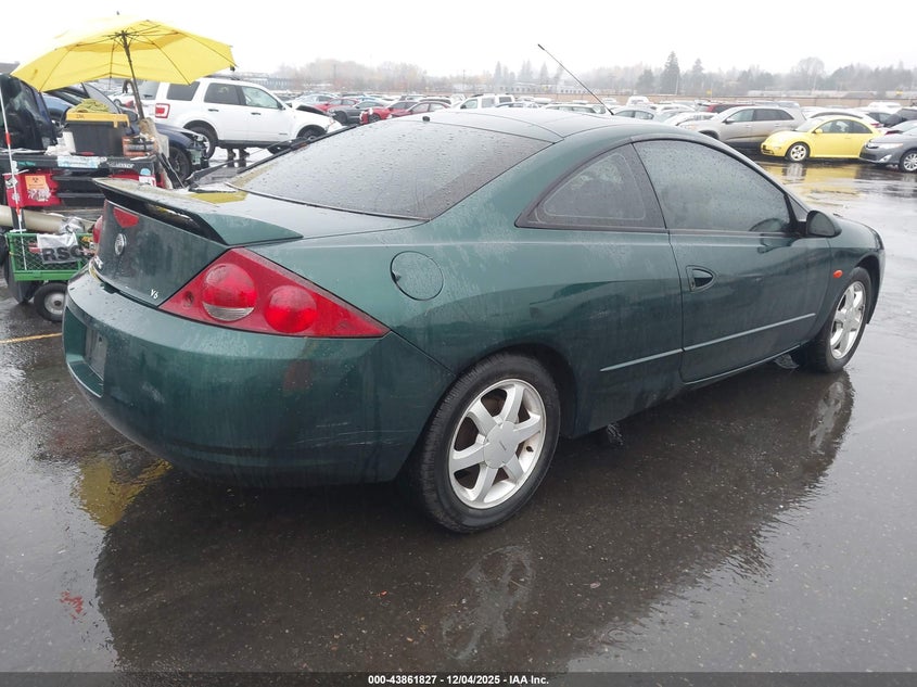 1ZWFT61L9X5668737 1999 MERCURY COUGAR photo no. 4