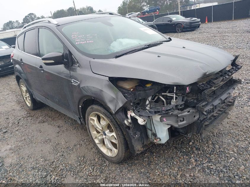 FORD ESCAPE TITANIUM