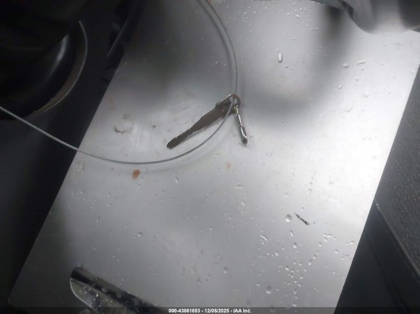 2004 Chevrolet Silverado 1500 Work Truck VIN: 1GCEC14XX4Z340395 Lot: 43861853