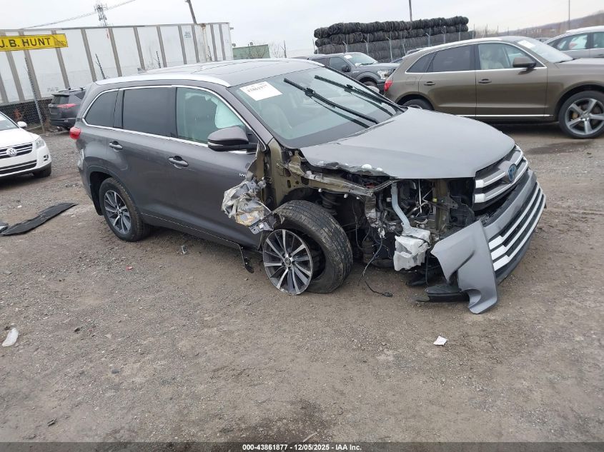 TOYOTA HIGHLANDER XLE