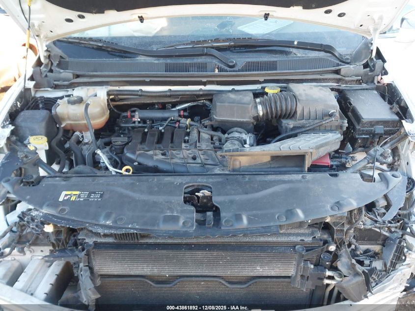 2017 Chrysler Pacifica Limited VIN: 2C4RC1GG6HR584137 Lot: 43861892