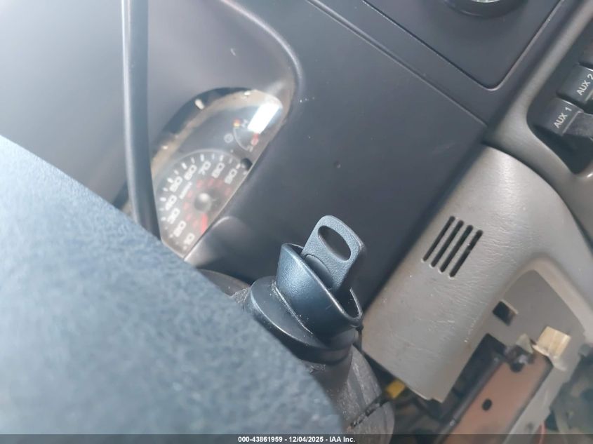 2005 Ford F-350 Lariat/Xl/Xlt VIN: 1FTWW31P35EC33127 Lot: 43861959