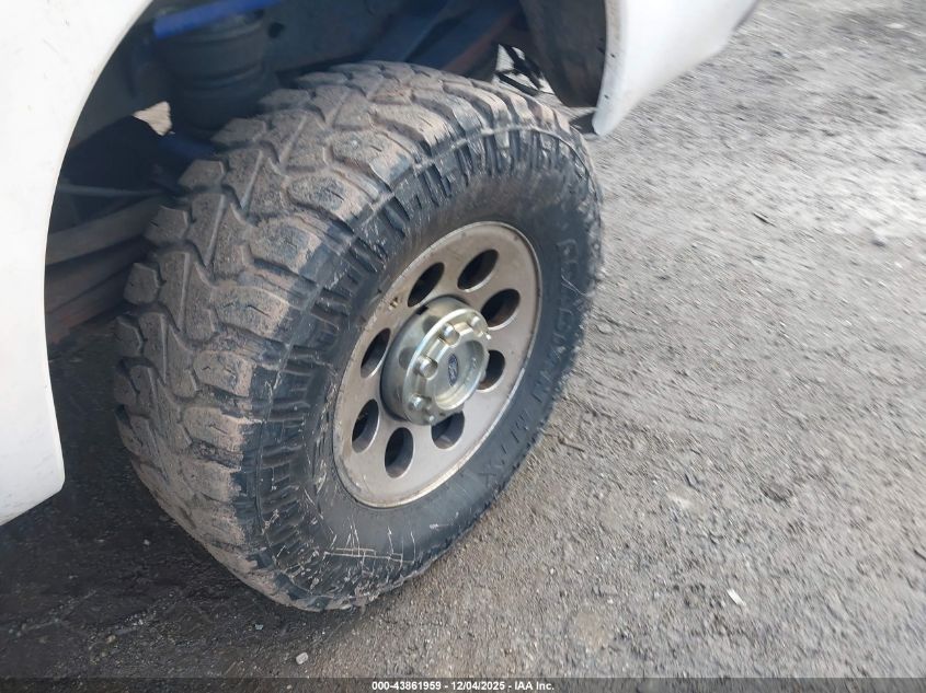 2005 Ford F-350 Lariat/Xl/Xlt VIN: 1FTWW31P35EC33127 Lot: 43861959