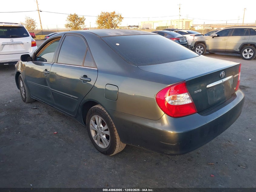 4T1BF30KX4U065569 2004 TOYOTA CAMRY photo no. 3