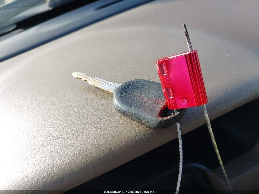 2002 Ford Explorer Xls VIN: 1FMZU72E32ZB98872 Lot: 43862013