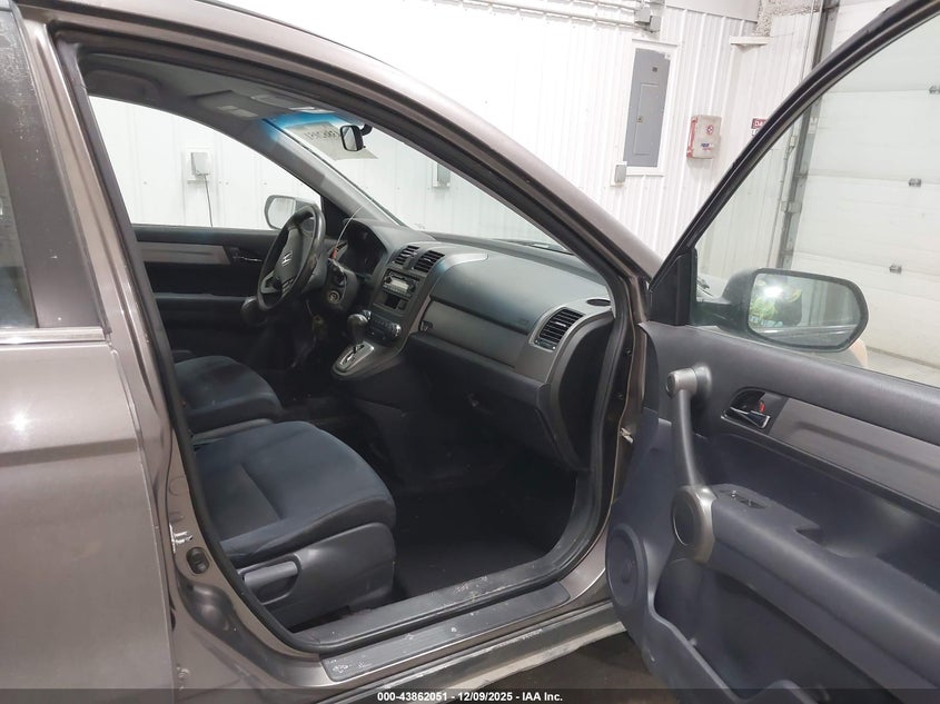 5J6RE4H35AL022150 2010 HONDA CR-V photo no. 5