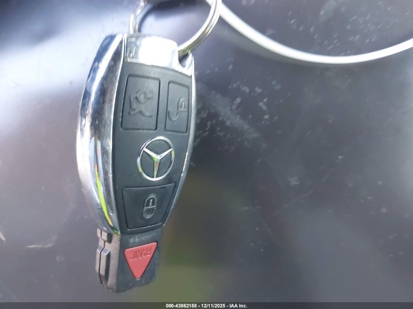 2014 Mercedes-Benz C-Class C 250 Sport/Luxury VIN: WDDGF4HB9EA945465 Lot: 43862158